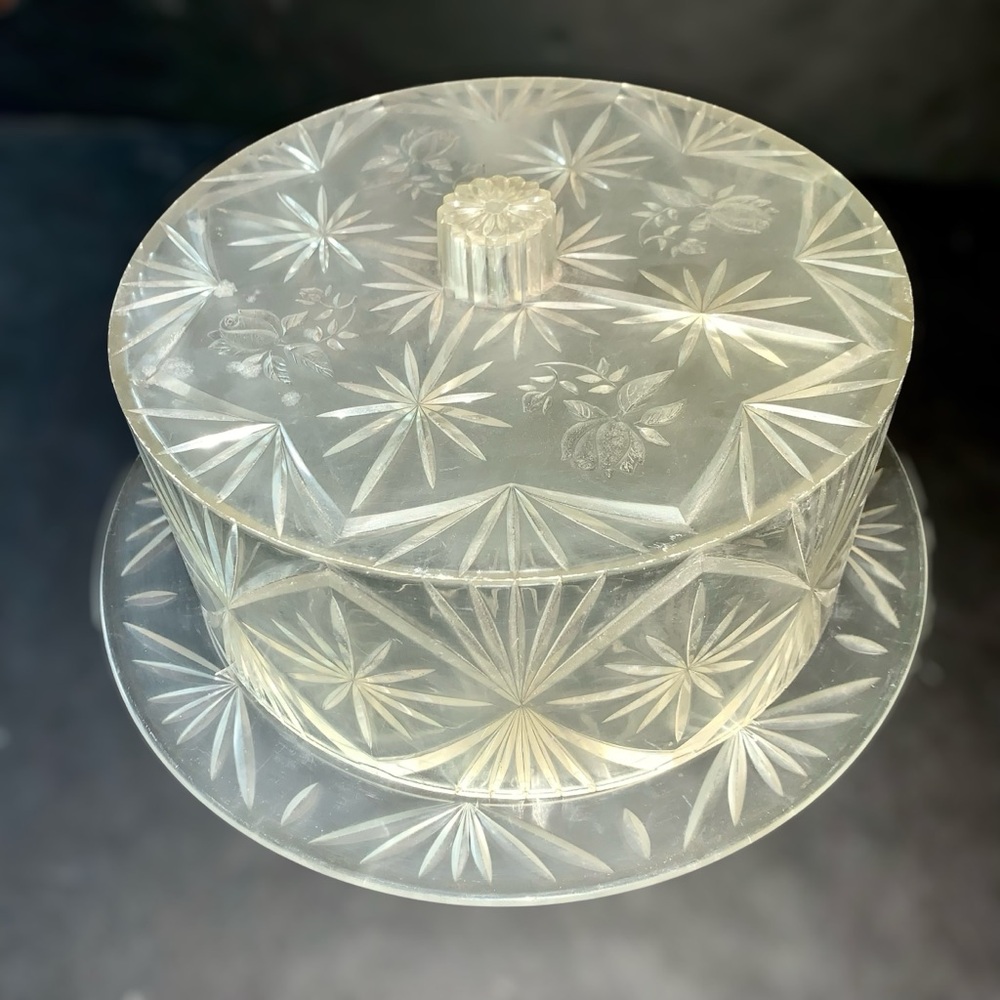 v i n t a g e :: Midcentury Atomic Cake Tray Acrylic Starburst - Picture 5 of 12